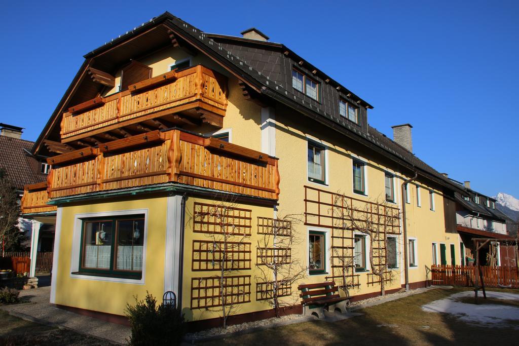 Haus Dorfer Bed and Breakfast Mariapfarr Buitenkant foto