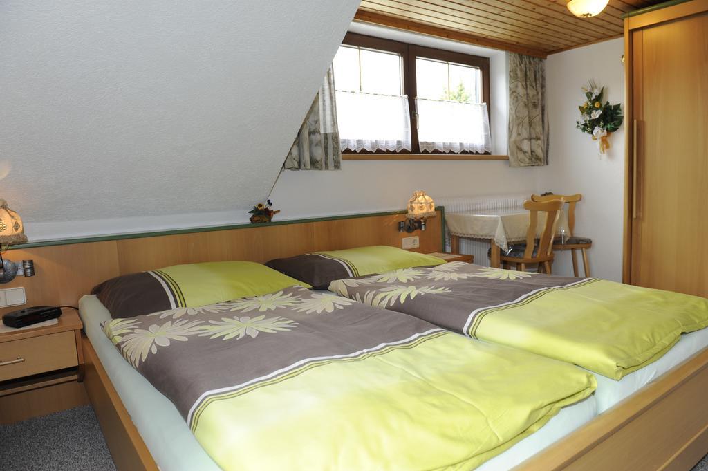 Haus Dorfer Bed and Breakfast Mariapfarr Buitenkant foto