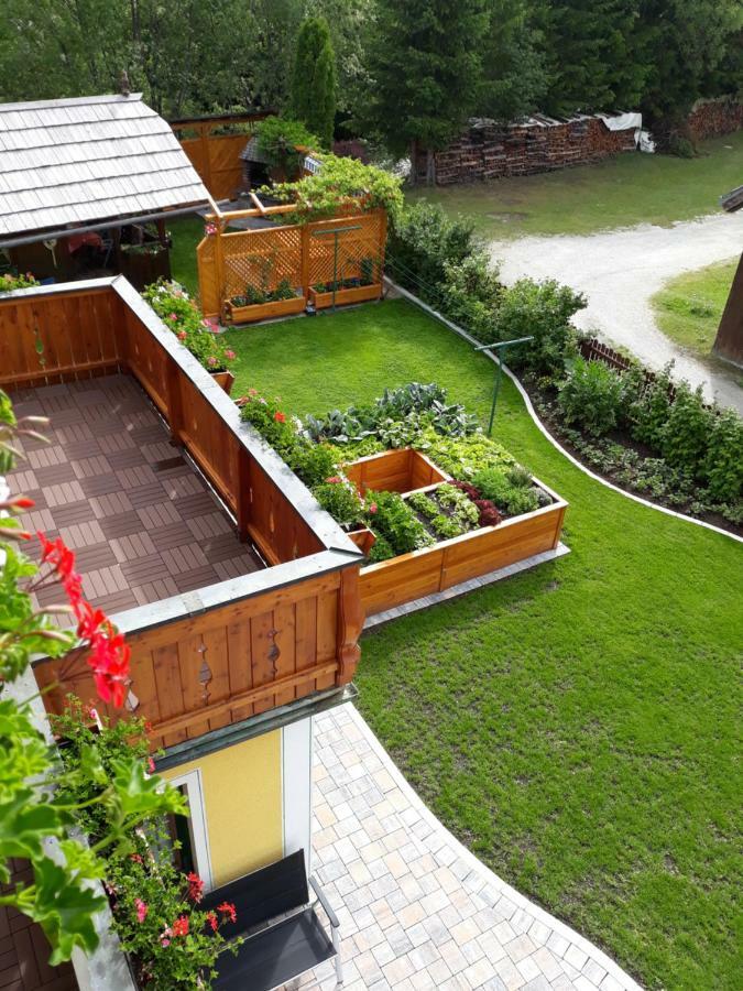 Haus Dorfer Bed and Breakfast Mariapfarr Buitenkant foto